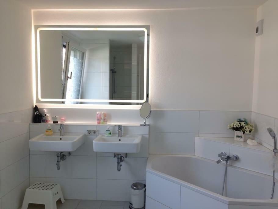 Privatzimmer An Der Messe Hannover Bagian luar foto