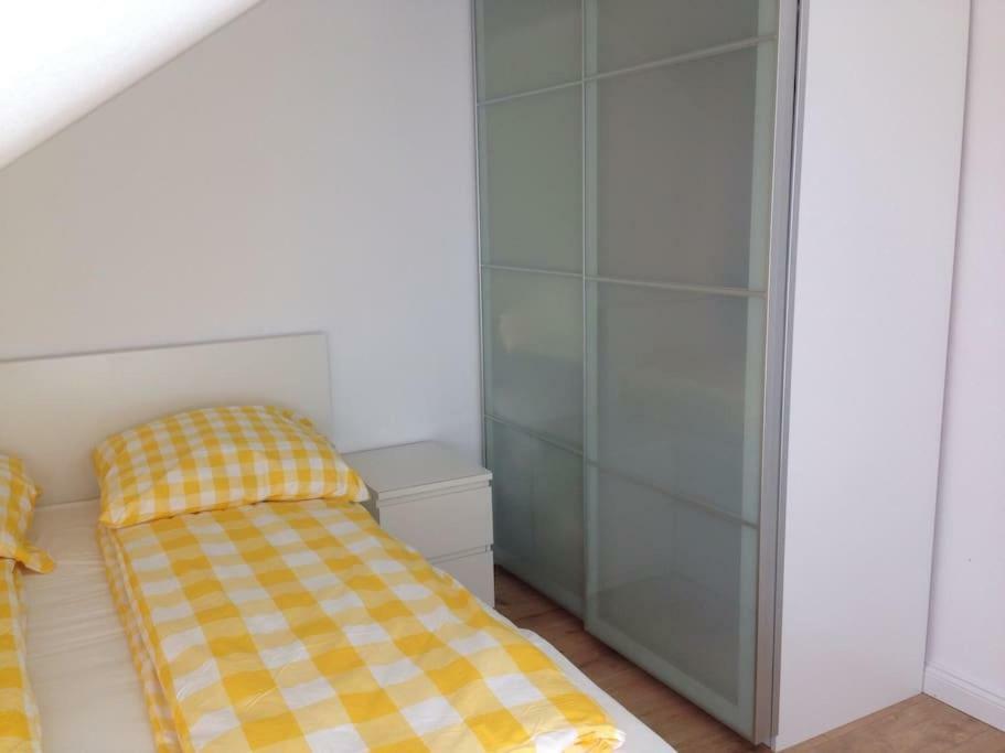 Privatzimmer An Der Messe Hannover Bagian luar foto